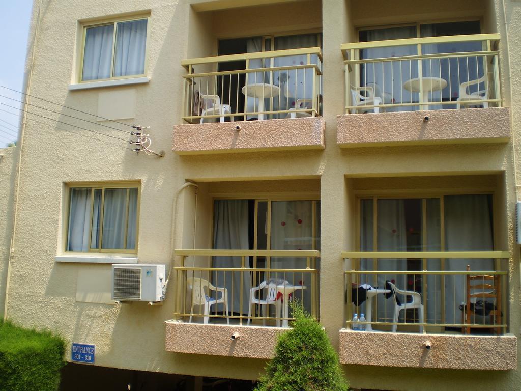 Barbara Tourist Apartments Agia Napa Buitenkant foto